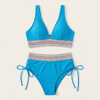Bikini de talle alto MAREA de Lucía, detalle del talle que estiliza la figura